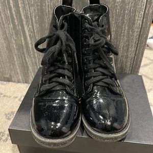 Mia girls patent leather black combat boots
